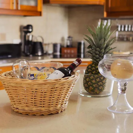 Kasparis View 班诺卢弗卡拉